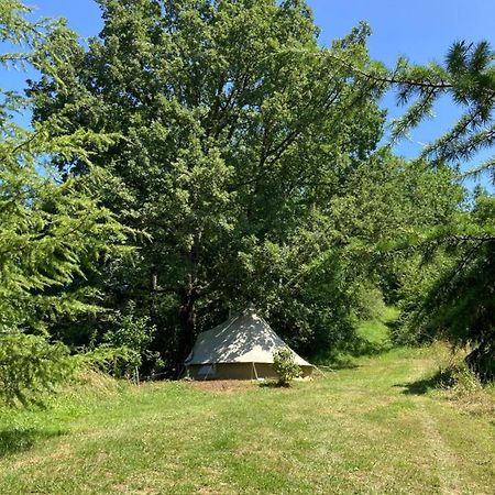 Tente Bivouac Option Bain Chauffee Au Bois Idrac-Respailles Eksteriør bilde