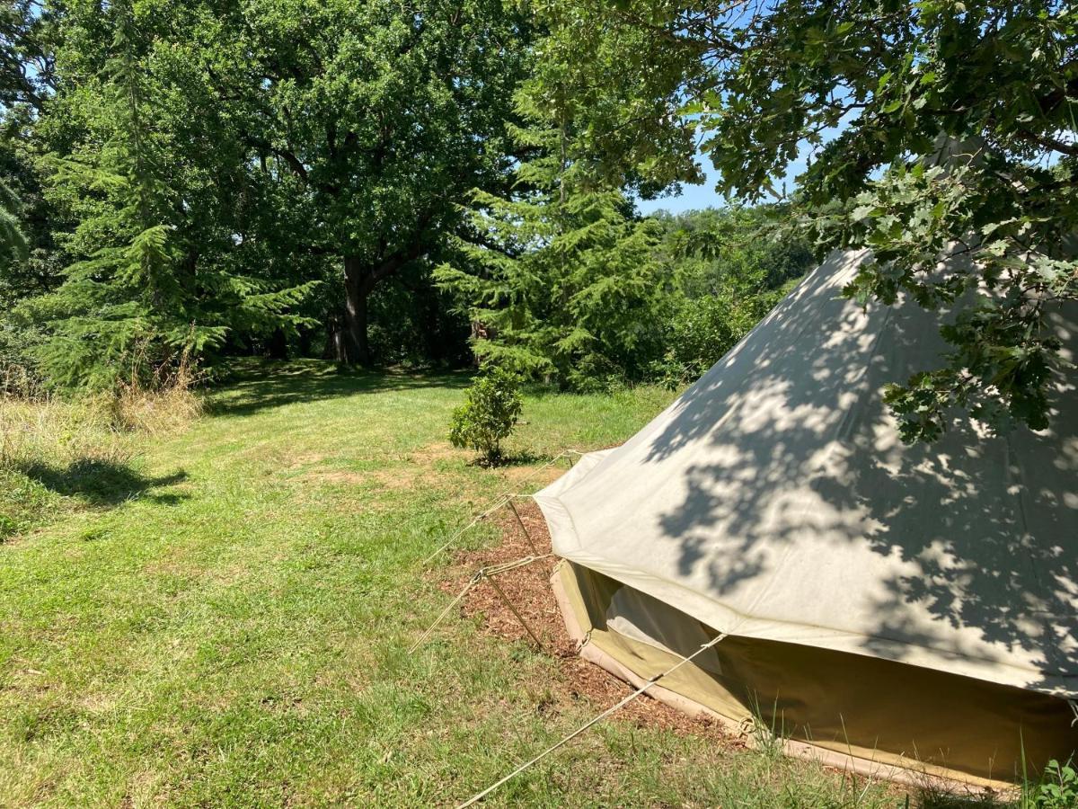 Tente Bivouac Option Bain Chauffee Au Bois Idrac-Respailles Eksteriør bilde